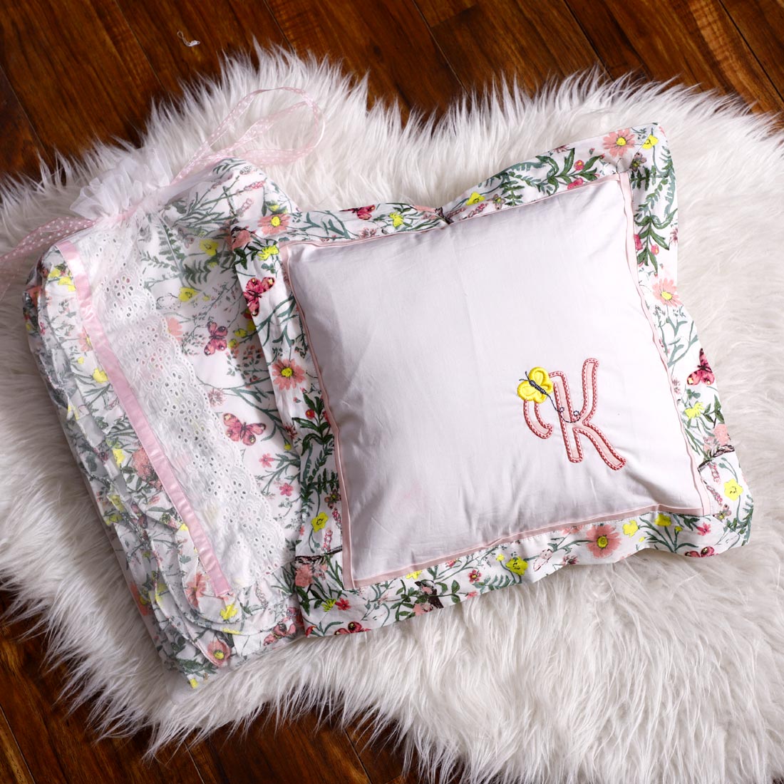 Butterfly Dohar n Cushion set
